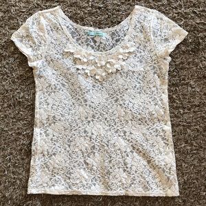 Maurices lace off white top size medium